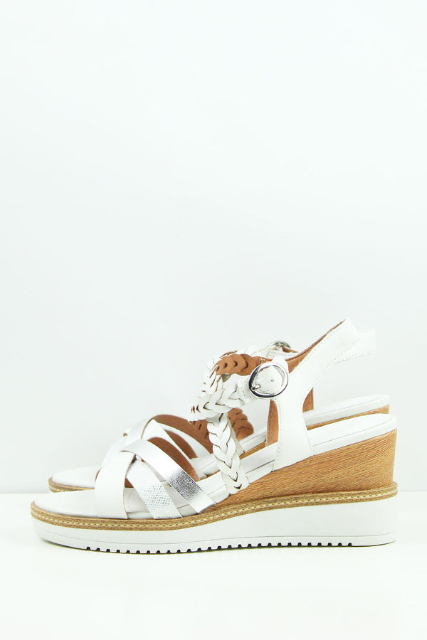SANDALI BIANCHI CON ZEPPA 1-28220-42