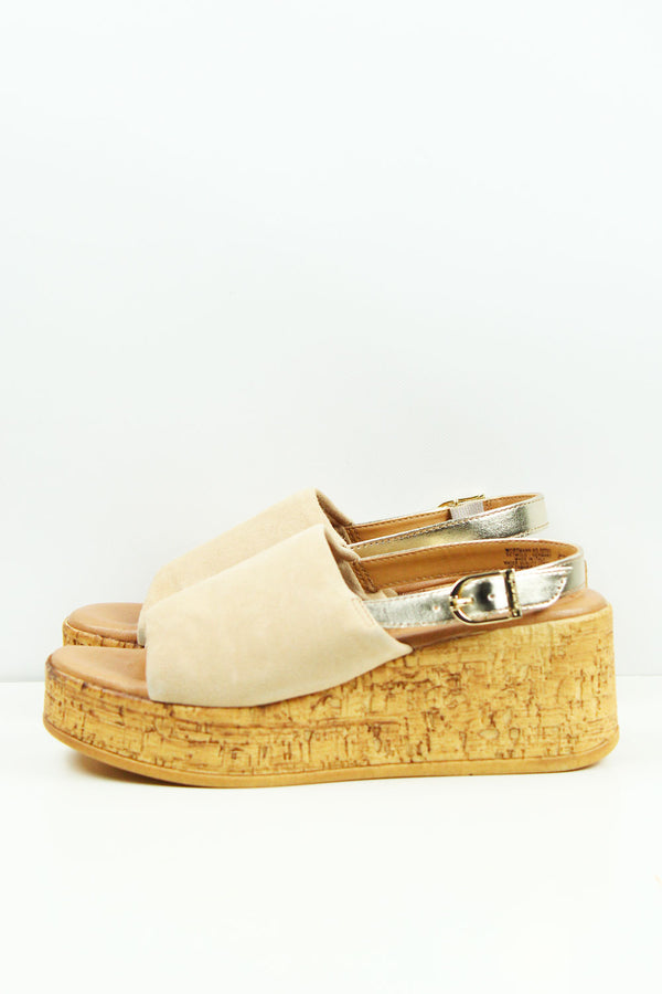 SANDALI BEIGE CON ZEPPA 1-28393-42