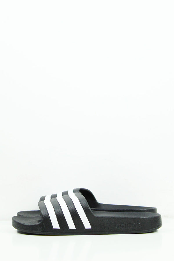 CIABATTE NERE ADILETTE AQUA F35543
